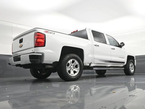 Used 2018 Chevrolet Silverado 1500 LT w/ All Star Edition AWD/4WD image 29