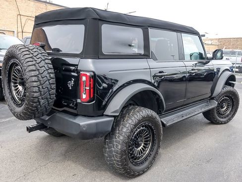 Used 2025 Ford Bronco Outer Banks AWD/4WD image 8