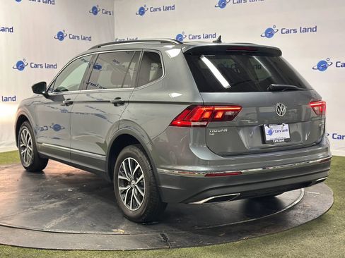 Used 2018 Volkswagen Tiguan SE image 5