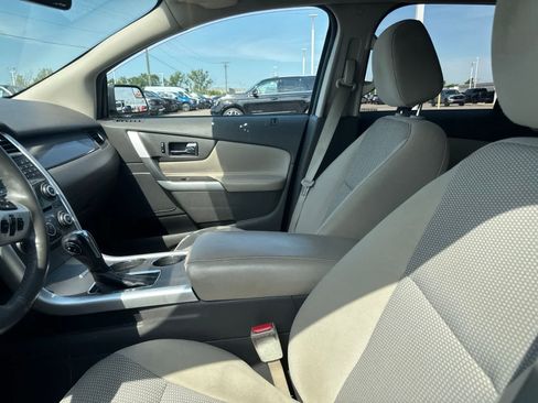 Used 2012 Ford Edge SEL FWD image 30