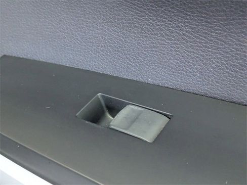 Used 2021 Toyota Tundra Limited w/ Limited Premium Package image 33