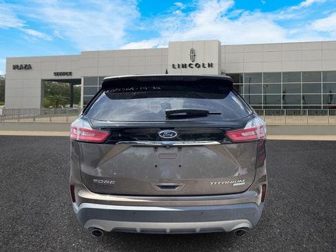 Used 2019 Ford Edge Titanium w/ Equipment Group 301A image 4
