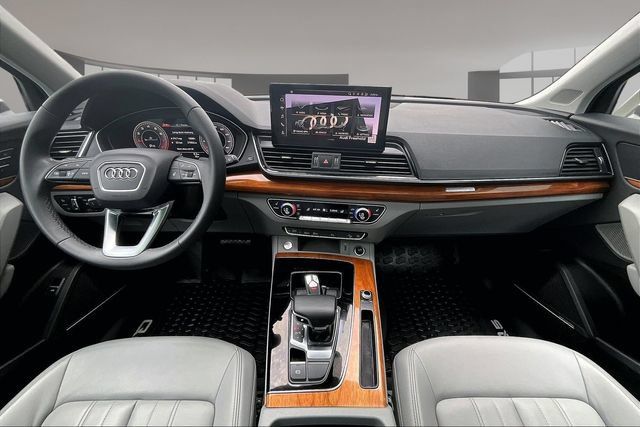 Certified 2023 Audi Q5 2.0T Premium Plus w/ Premium Plus Package AWD/4WD image 7