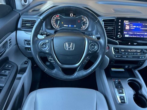 Used 2023 Honda Ridgeline RTL-E image 13