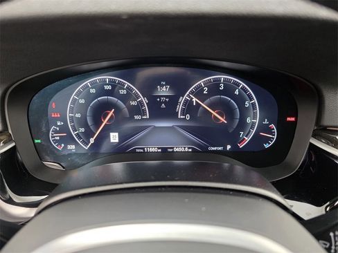 Used 2019 BMW 540i xDrive w/ M Sport Package image 21