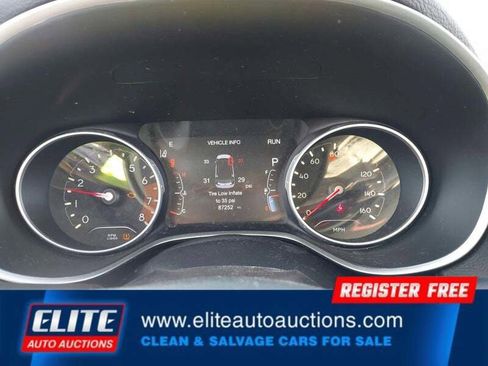 Used 2018 Jeep Compass Limited w/ Navigation Group image 14