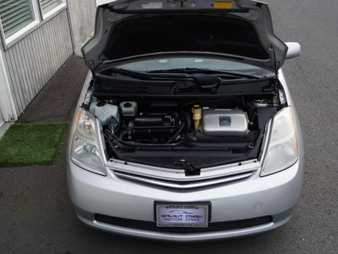 Used 2009 Toyota Prius HATCHBACK 4D image 26