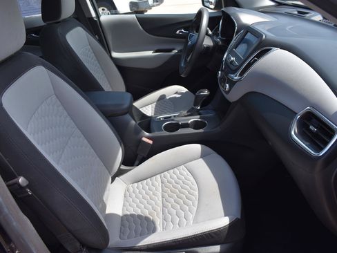 Used 2020 Chevrolet Equinox LS FWD image 14