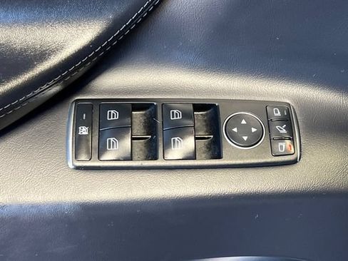 Used 2020 Tesla Model X Performance AWD/4WD image 13
