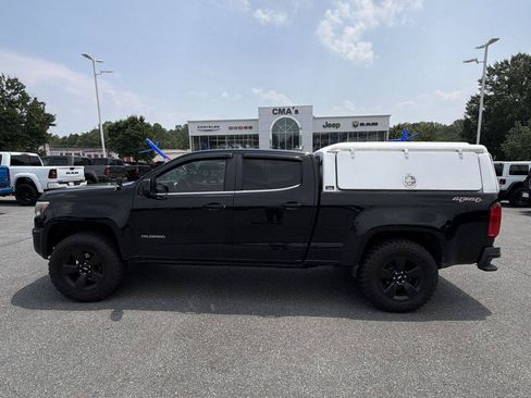 Used 2016 Chevrolet Colorado LT w/ Midnight Edition AWD/4WD image 8