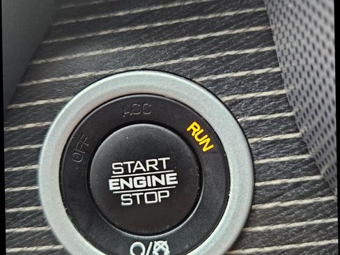 Used 2019 RAM 1500 Limited w/ Advanced Safety Group image 22