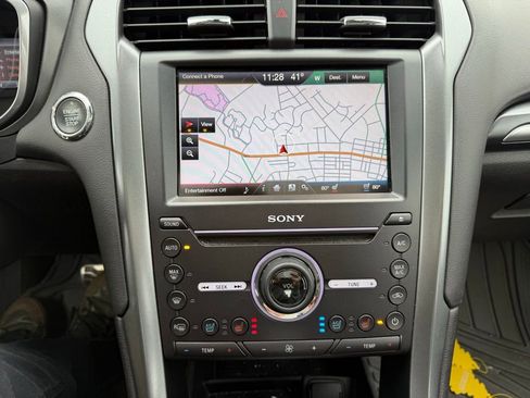 Used 2016 Ford Fusion Energi Titanium w/ Driver Assist Package image 11