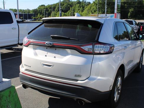 Used 2017 Ford Edge SEL w/ Equipment Group 201A FWD image 6