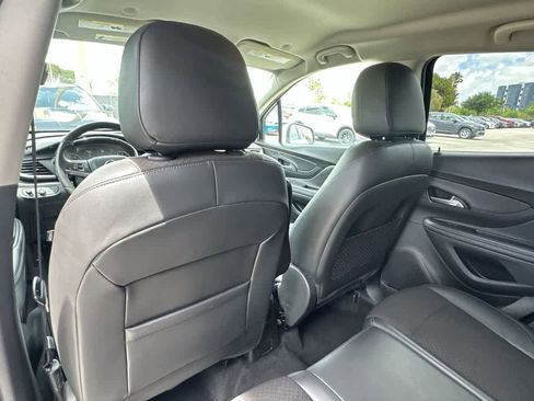 Used 2020 Buick Encore Preferred FWD image 23