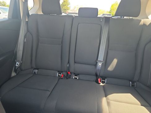 Used 2024 Nissan Rogue S AWD/4WD image 22