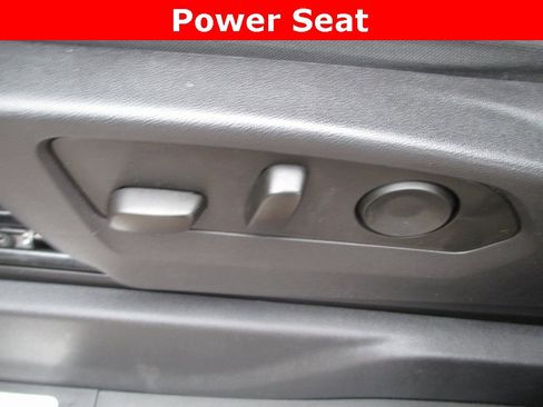 Certified 2024 Chevrolet Silverado 2500 LT image 23