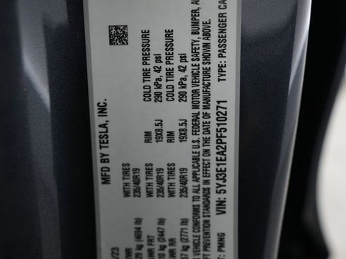 Used 2023 Tesla Model 3 Standard Range image 26