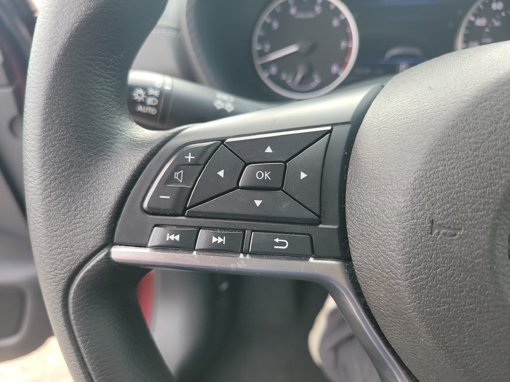 Used 2024 Nissan Sentra SV FWD image 28