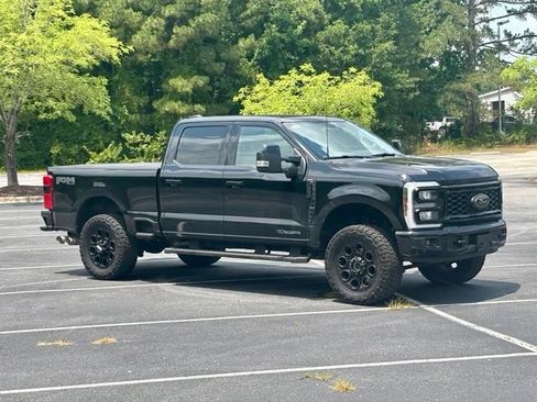 Used 2025 Ford F250 Lariat w/ Lariat Ultimate Package AWD/4WD image 10