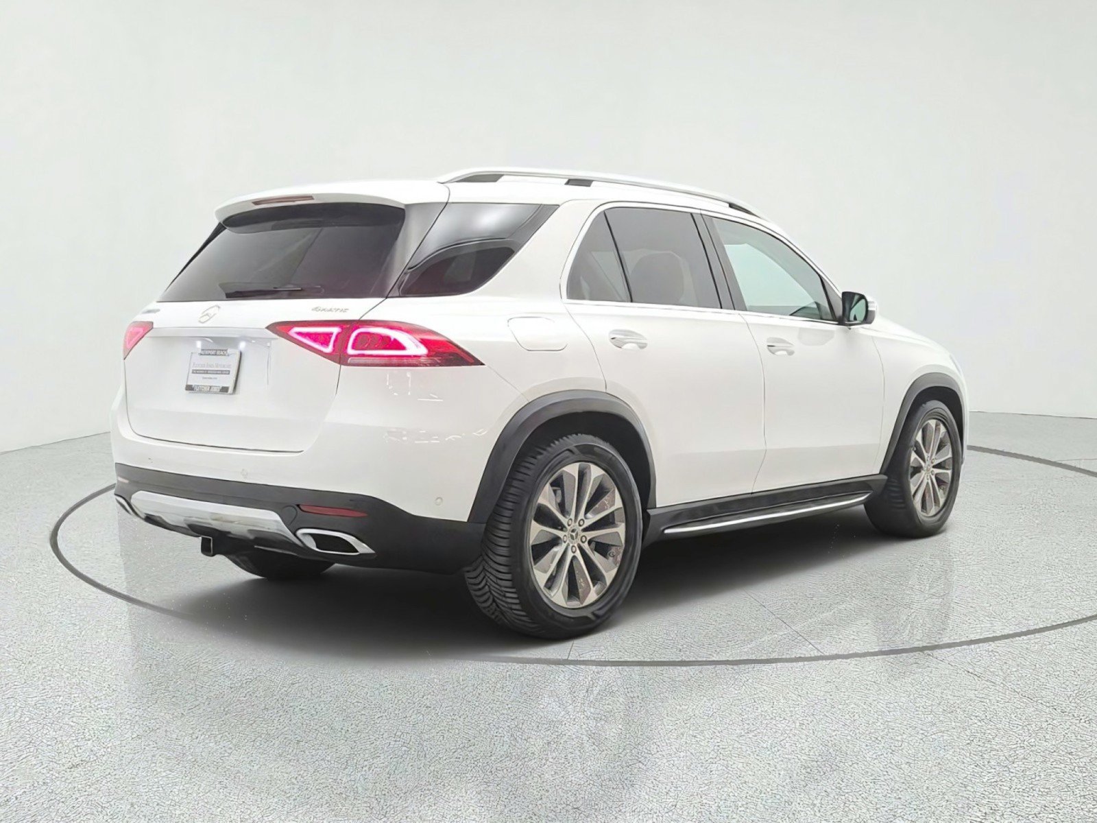 Used 2023 Mercedes-Benz GLE 350 4MATIC image 5
