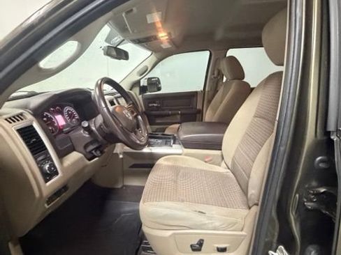 Used 2012 RAM 1500 Classic SLT w/ Technology Group AWD/4WD image 14
