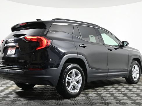 Used 2018 GMC Terrain SLE w/ Driver Convenience Package AWD/4WD image 6