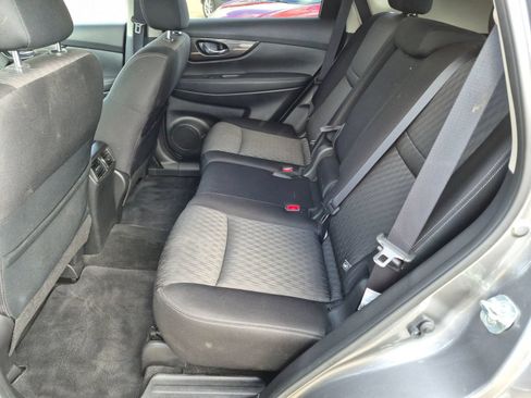 Certified 2019 Nissan Rogue SV w/ Premium Package AWD/4WD image 29