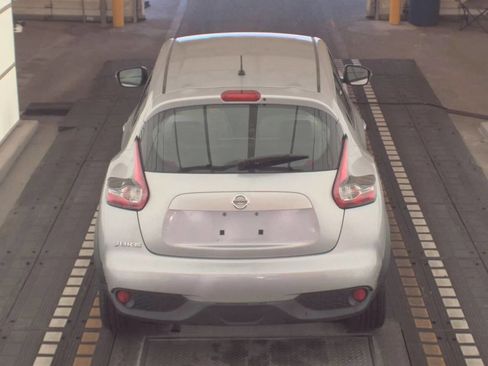 Used 2015 Nissan Juke S image 6