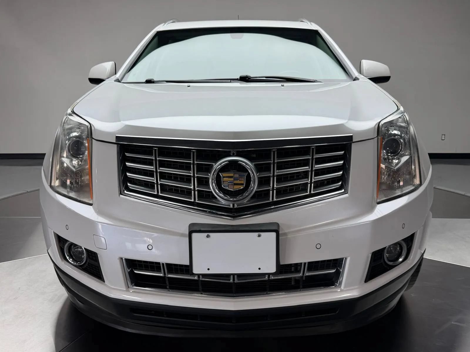 Used 2015 Cadillac SRX Performance w/ Trailering Package FWD image 3