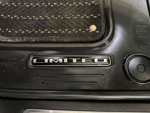 Used 2019 RAM 1500 Limited image 13