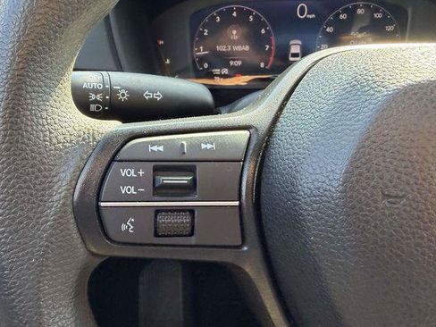 Used 2023 Honda Accord EX image 33