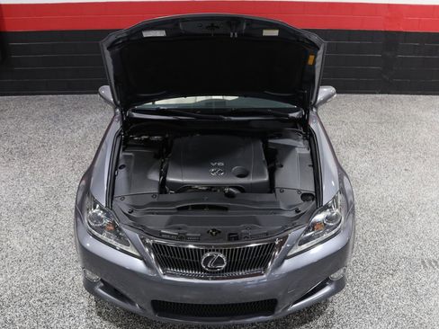 Used 2015 Lexus IS 250C image 15