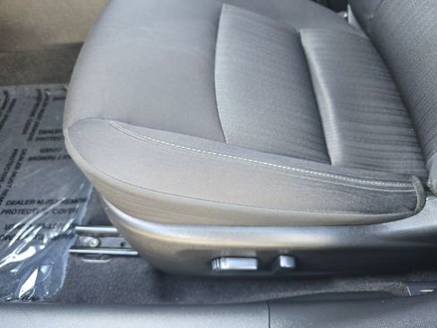 Used 2025 Nissan Altima 2.5 SV FWD image 20