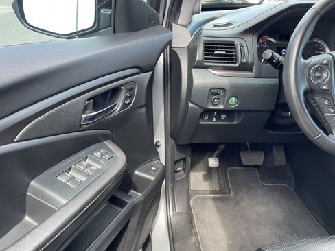 Used 2023 Honda Ridgeline RTL image 2
