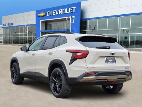 New 2026 Chevrolet Trax ACTIV w/ Sunroof Package image 4