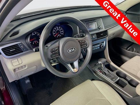 Used 2016 Kia Optima LX image 6