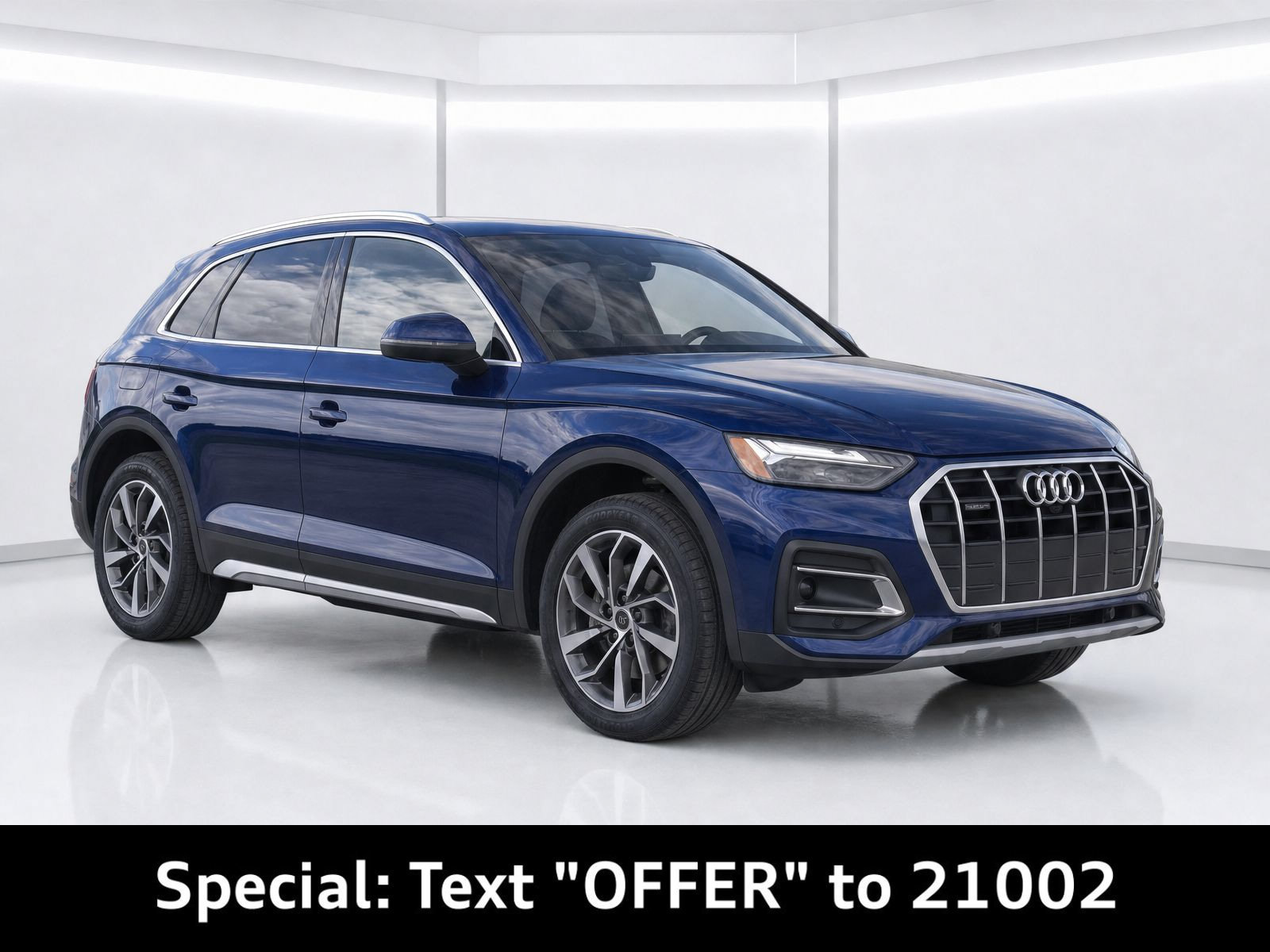 Used 2021 Audi Q5 2.0T Premium Plus w/ Premium Plus Package AWD/4WD image 2