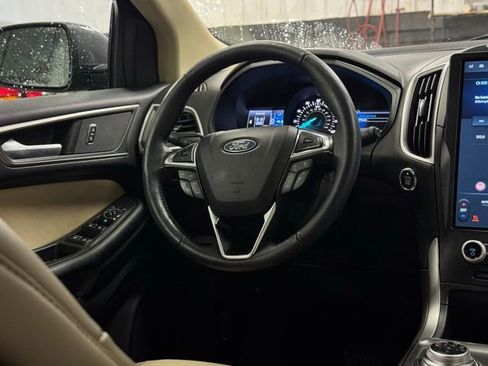 Used 2022 Ford Edge SEL w/ Convenience Package image 24