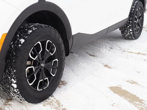 Used 2023 Hyundai Santa Cruz SEL w/ Activity Package image 10