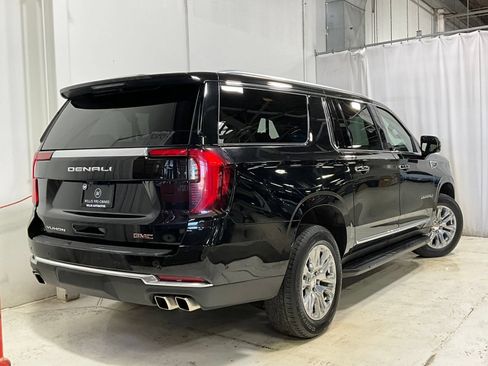 Used 2025 GMC Yukon XL Denali AWD/4WD image 5