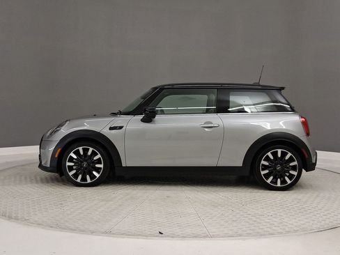 Used 2024 MINI Cooper S FWD image 2