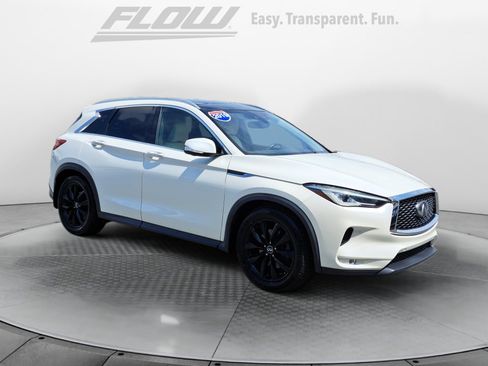 Used 2019 INFINITI QX50 Essential w/ Proactive Package AWD/4WD image 1