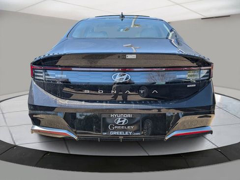 New 2025 Hyundai Sonata Limited image 3