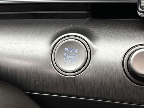 Used 2024 Hyundai Kona SE image 21