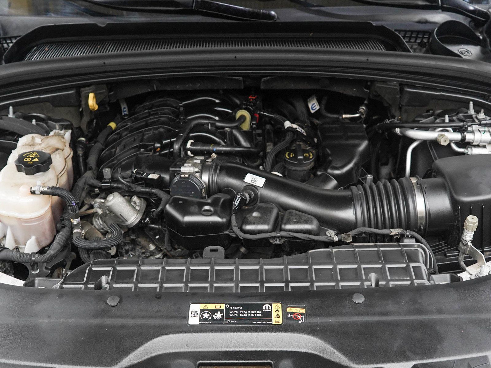 Used 2023 Jeep Grand Cherokee Altitude AWD/4WD image 31