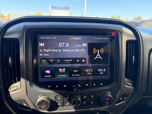 Used 2016 GMC Sierra 1500 SLT w/ All-Terrain Package AWD/4WD image 22