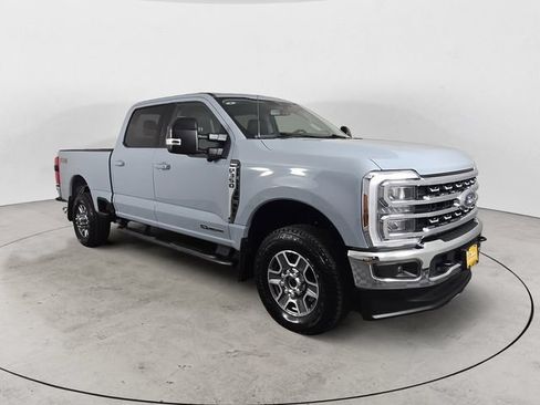 Certified 2025 Ford F350 Lariat w/ FX4 Off-Road Package AWD/4WD image 7