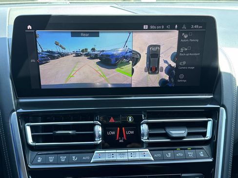 Used 2023 BMW M850i xDrive w/ M Carbon Exterior Package AWD/4WD image 25