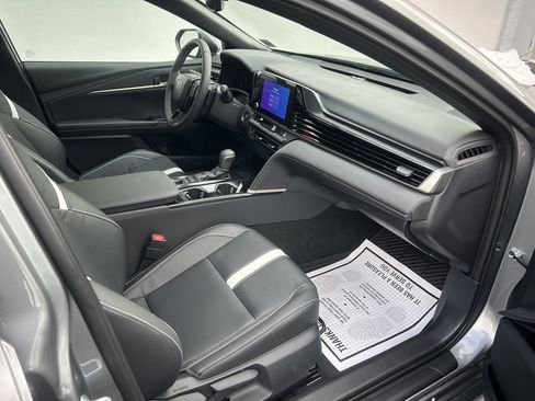 Used 2026 Toyota Camry SE image 13