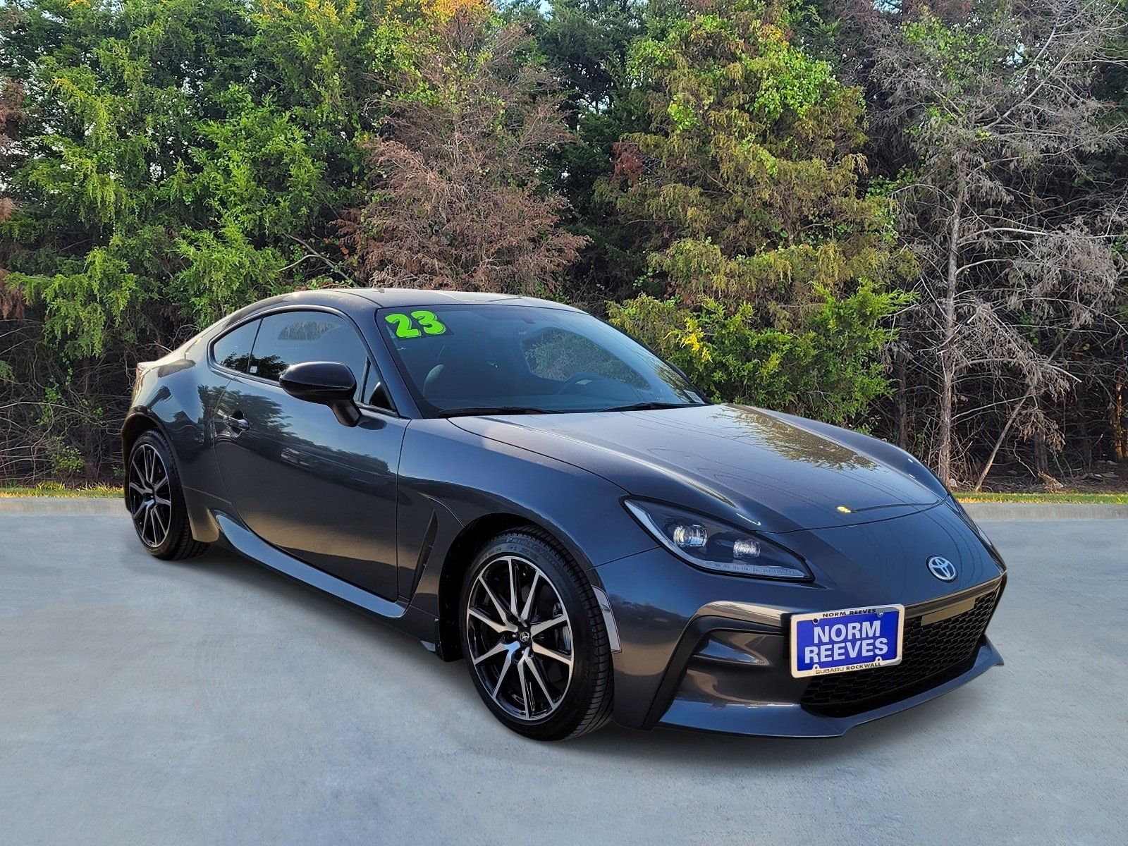 Used 2023 Toyota GR86 RWD image 16